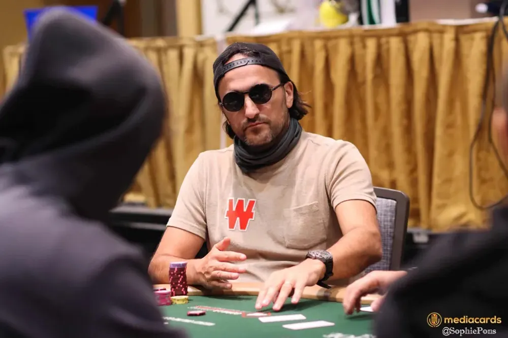 Davidi Kitai représente l'équipe Winamax au tournoi