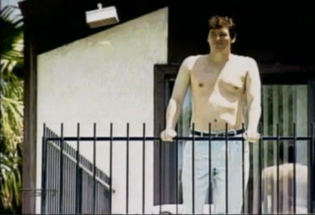 Phil Hellmuth torse nu