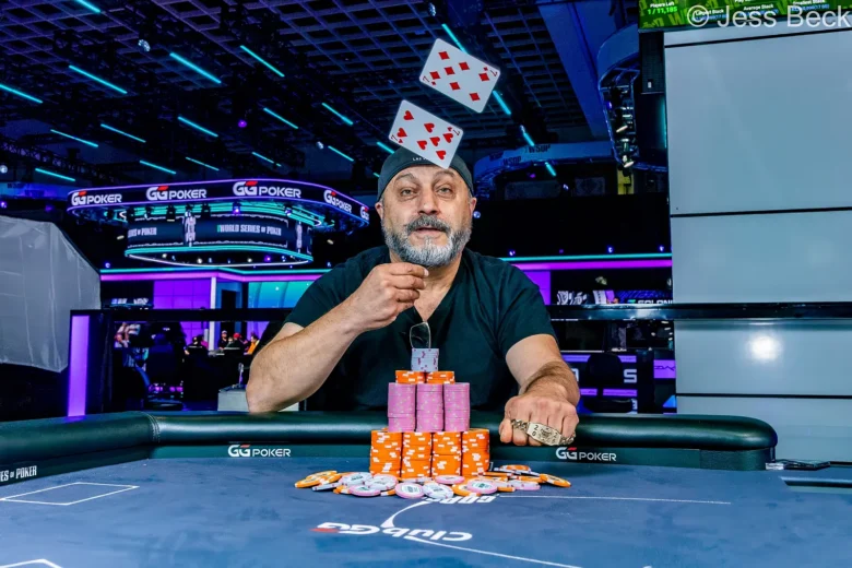 Photo : Jess Beck, source : PokerNews.com