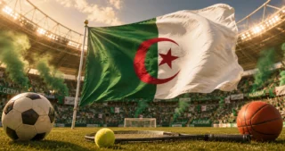 Drapeau algérien dans un stade sportif avec ballon de football, raquette de tennis et ballon de basket.